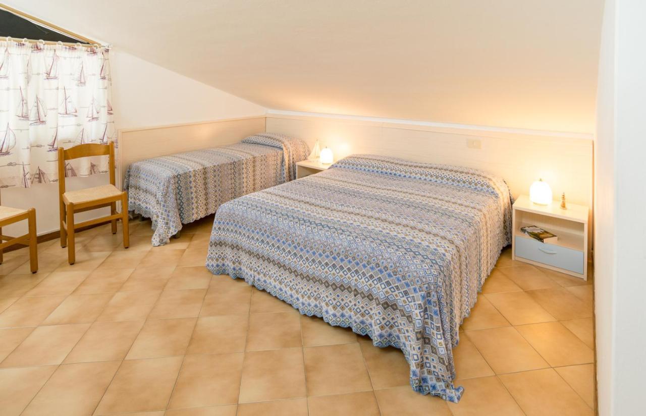 Centralissime Mansarde Piazza Brescia Apartment